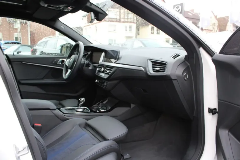 BMW 218 din 2024 cu 8.900 km - oferta BMW113605 - foto 15