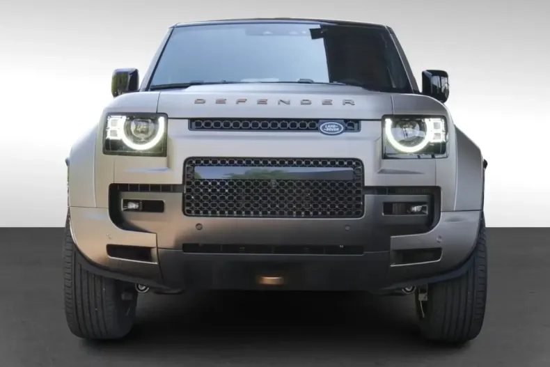 Land Rover Defender din 2025 cu 40 km - oferta LAN113609 - foto 2