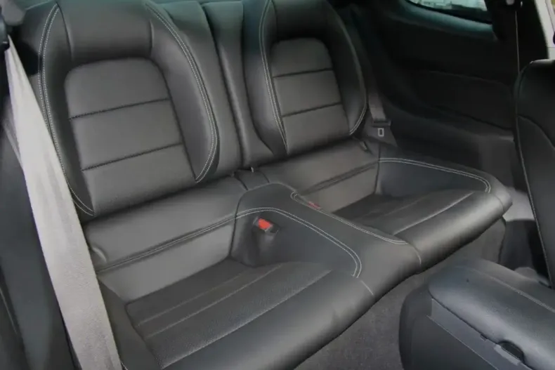 Ford Mustang din 2021 cu 22.940 km - oferta FOR113611 - foto 12