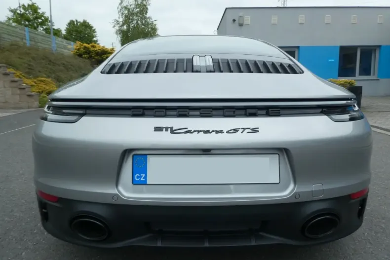 Porsche 911 din 2023 cu 3.000 km - oferta POR113613 - foto 5