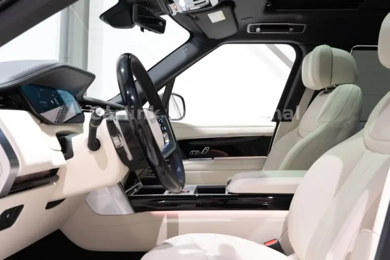 Land Rover Range Rover din 2025 cu 30 km - oferta LAN113616 - foto 8