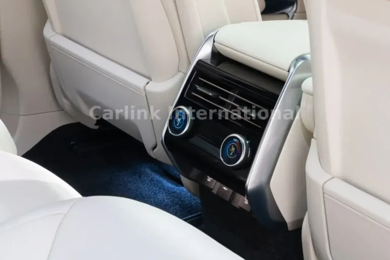 Land Rover Range Rover din 2025 cu 30 km - oferta LAN113616 - foto 10