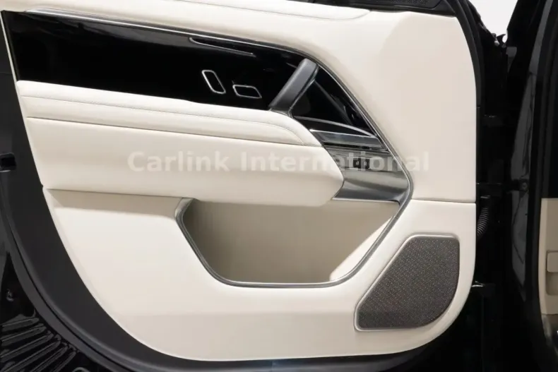 Land Rover Range Rover din 2025 cu 30 km - oferta LAN113616 - foto 13