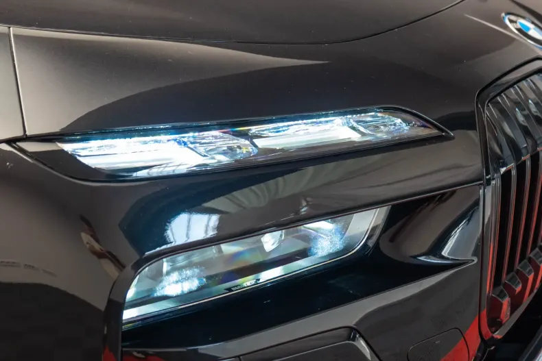 BMW 760 din 2023 cu 28.041 km - oferta BMW113619 - foto 5