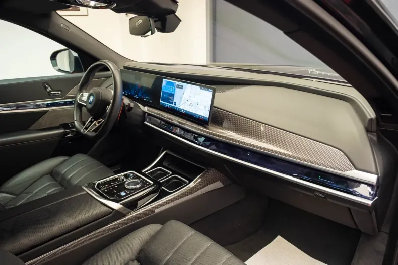 BMW 760 din 2023 cu 28.041 km - oferta BMW113619 - foto 25