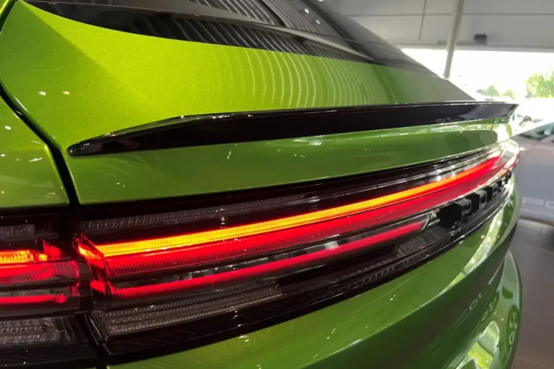 Porsche Cayenne din 2025 cu 10 km - oferta POR113622 - foto 8