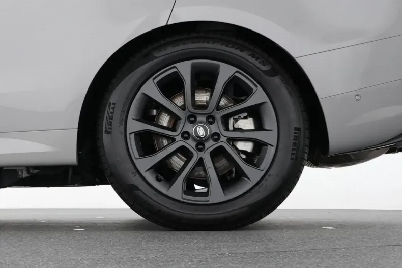 Land Rover Range Rover Sport din 2024 cu 6.520 km - oferta LAN113627 - foto 18