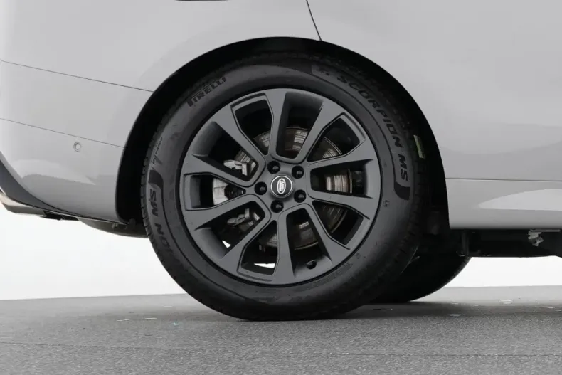 Land Rover Range Rover Sport din 2024 cu 6.520 km - oferta LAN113627 - foto 20