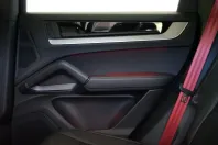 Porsche Cayenne din 2025 cu 9.300 km - oferta POR113631 - foto 3