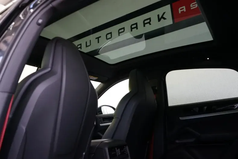 Porsche Cayenne din 2025 cu 9.300 km - oferta POR113631 - foto 8