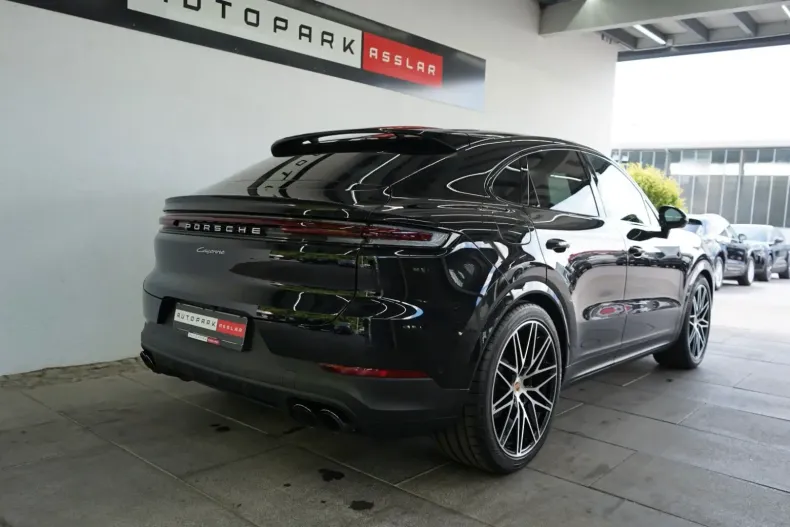 Porsche Cayenne din 2025 cu 9.300 km - oferta POR113631 - foto 22