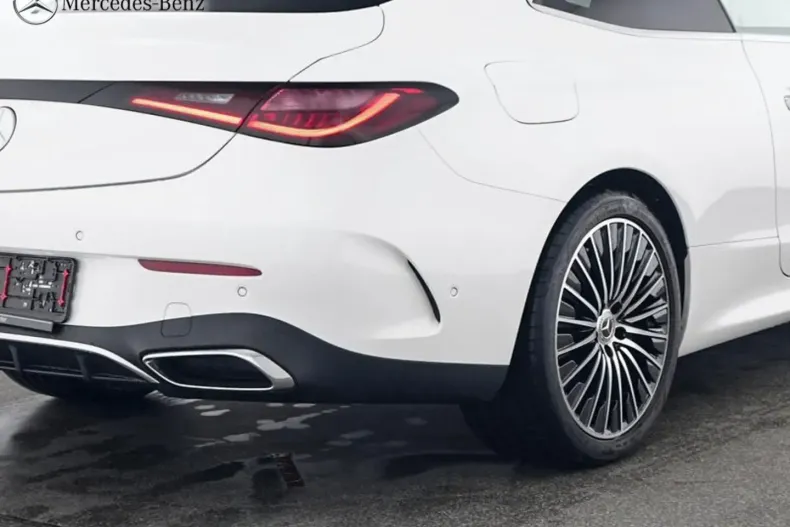 Mercedes-Benz CLE 200 din 2024 cu 14.900 km - oferta MER113636 - foto 4