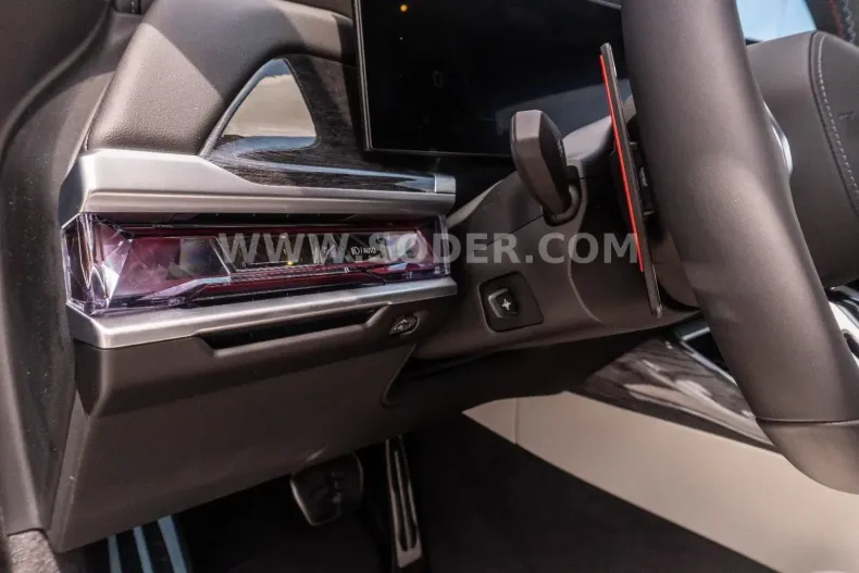 BMW M760 din 2025 cu 4.000 km - oferta BMW113640 - foto 10