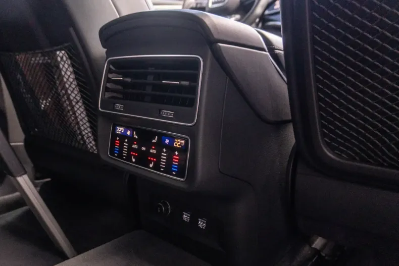 Audi SQ8 din 2020 cu 114.900 km - oferta AUD113645 - foto 30