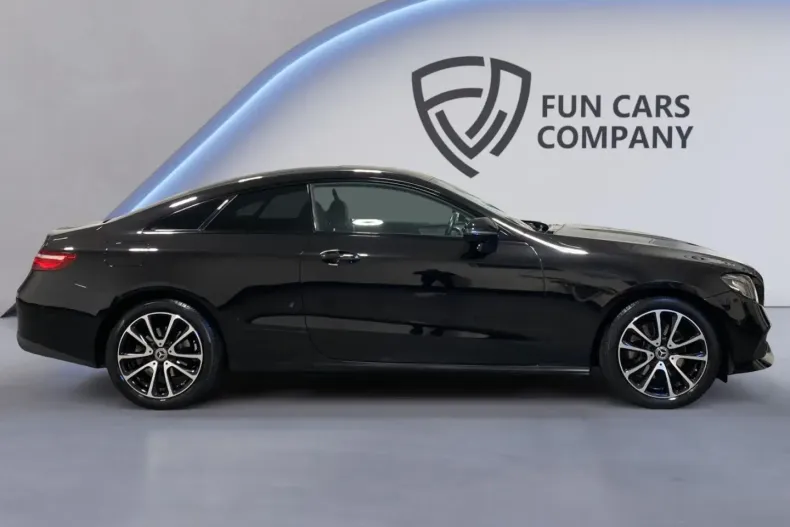 Mercedes-Benz E 200 din 2020 cu 60.550 km - oferta MER113650 - foto 6