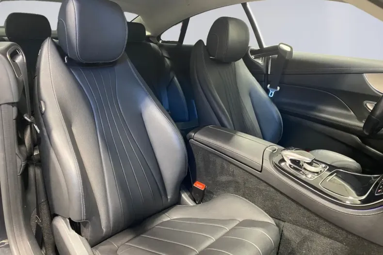 Mercedes-Benz E 200 din 2020 cu 60.550 km - oferta MER113650 - foto 14