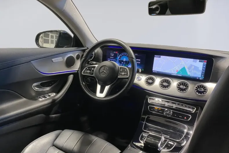 Mercedes-Benz E 200 din 2020 cu 60.550 km - oferta MER113650 - foto 17