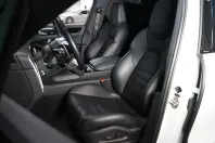 Porsche Cayenne din 2022 cu 30.760 km - oferta POR113656 - foto 11