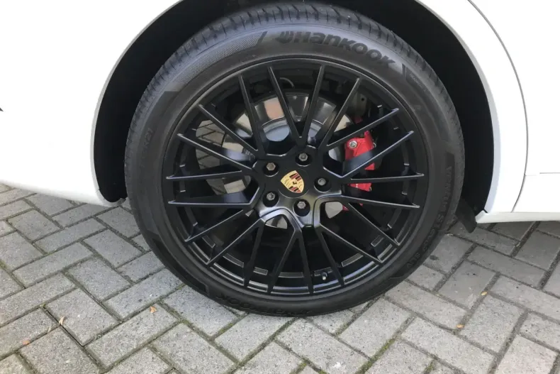 Porsche Cayenne din 2022 cu 58.500 km - oferta POR113657 - foto 30