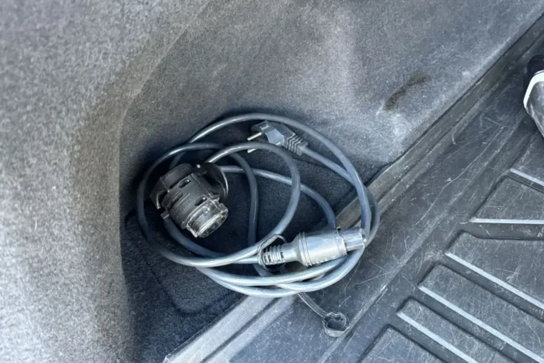 Volkswagen Touareg din 2021 cu 83.000 km - oferta VOL113660 - foto 26