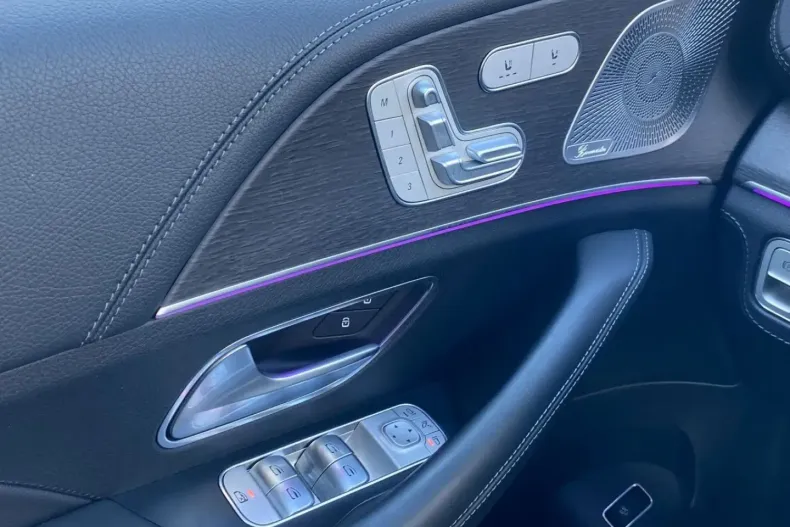 Mercedes-Benz GLE 63 AMG din 2021 cu 57.795 km - oferta MER113663 - foto 27