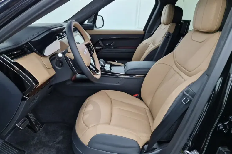 Land Rover Range Rover Sport din 2025 cu 10 km - oferta LAN113670 - foto 7