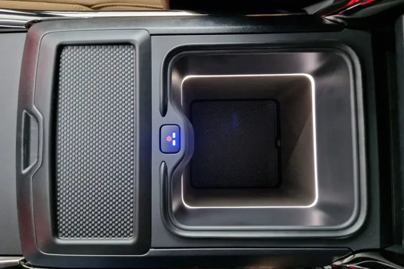 Land Rover Range Rover Sport din 2025 cu 10 km - oferta LAN113670 - foto 10