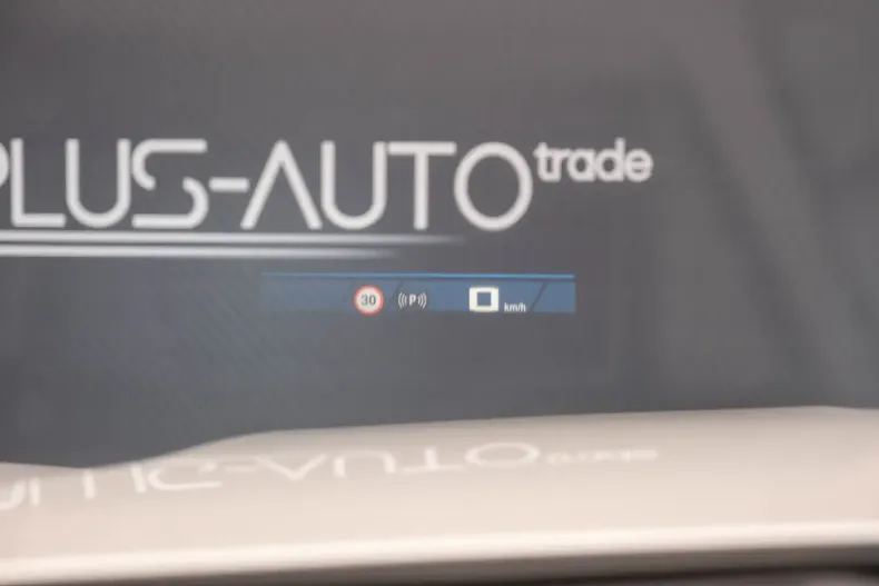 BMW XM din 2023 cu 16.800 km - oferta BMW113673 - foto 19