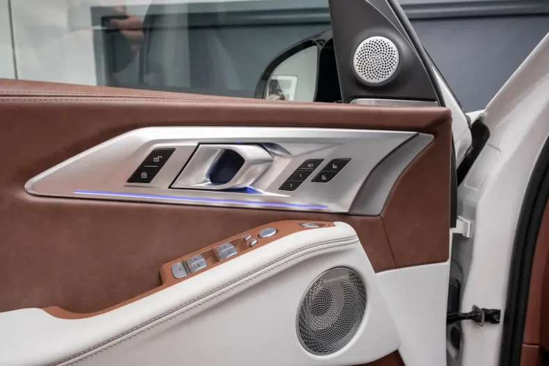 BMW XM din 2023 cu 16.800 km - oferta BMW113673 - foto 31