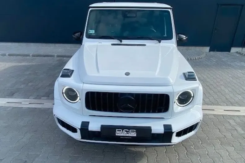 Mercedes-Benz G 63 AMG din 2025 cu 6.800 km - oferta MER113677 - foto 2