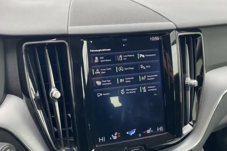 Volvo XC60 din 2020 cu 87.207 km - oferta VOL113680 - foto 21