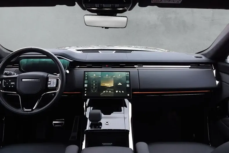 Land Rover Range Rover Sport din 2024 cu 11.682 km - oferta LAN113688 - foto 8