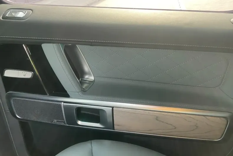 Mercedes-Benz G 63 AMG din 2024 cu 3.100 km - oferta MER113691 - foto 7