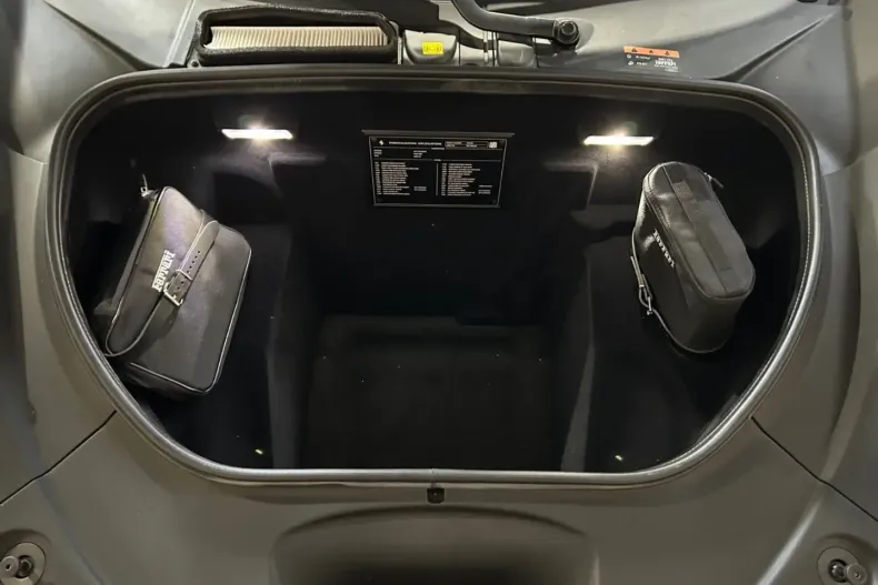 Ferrari F8 din 2022 cu 3.018 km - oferta FER113693 - foto 15