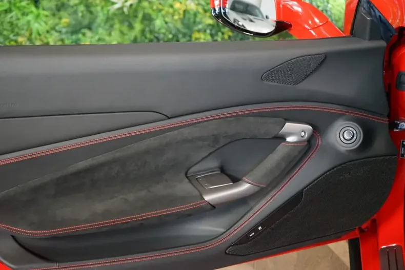 Ferrari F8 din 2022 cu 23.000 km - oferta FER113694 - foto 10