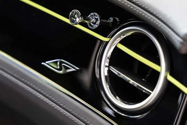 Bentley Flying Spur din 2024 cu 3.500 km - oferta BEN113699 - foto 13