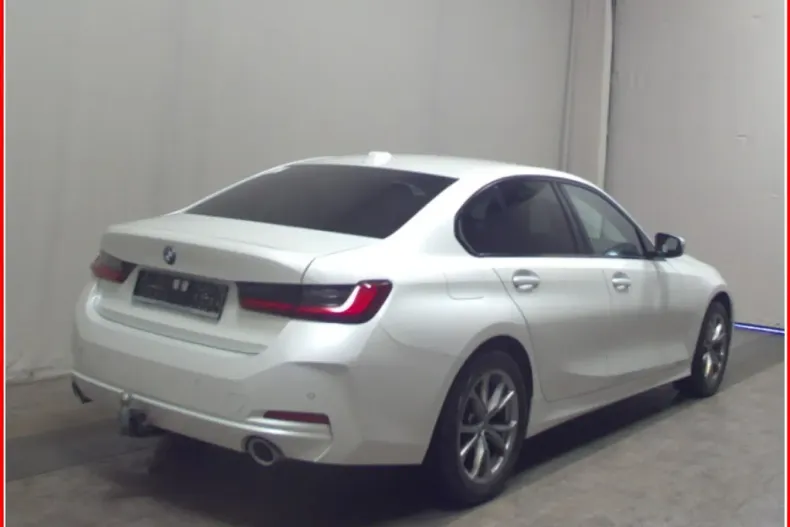 BMW 320 din 2022 cu 67.455 km - oferta BMW113703 - foto 4