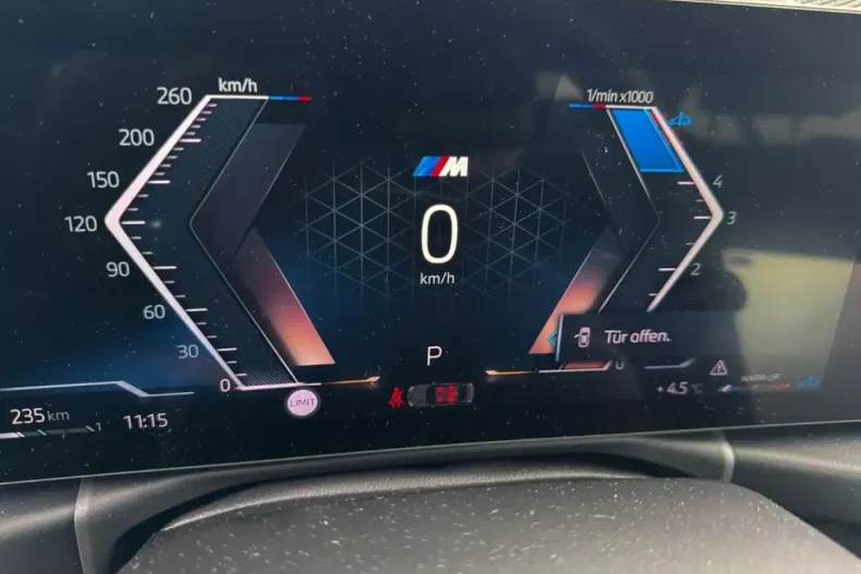 BMW 320 din 2024 cu 10.754 km - oferta BMW113704 - foto 3