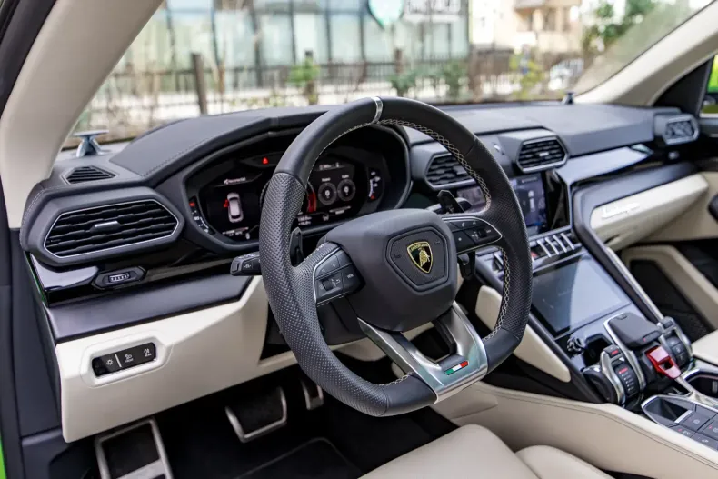 Lamborghini Urus din 2024 cu 15.000 km - oferta LAM113707 - foto 24