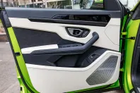 Lamborghini Urus din 2024 cu 15.000 km - oferta LAM113707 - foto 25