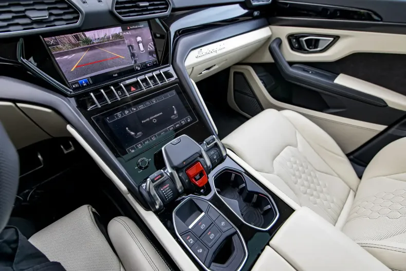 Lamborghini Urus din 2024 cu 15.000 km - oferta LAM113707 - foto 35