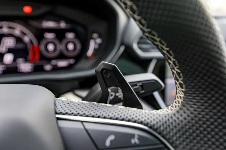 Lamborghini Urus din 2024 cu 15.000 km - oferta LAM113707 - foto 36