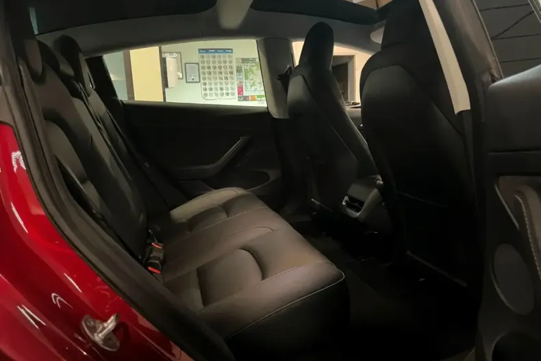 Tesla Model 3 din 2021 cu 50.000 km - oferta TES113708 - foto 13