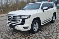 Toyota Land Cruiser din 2023 cu 3.000 km - oferta TOY113711 - foto 12