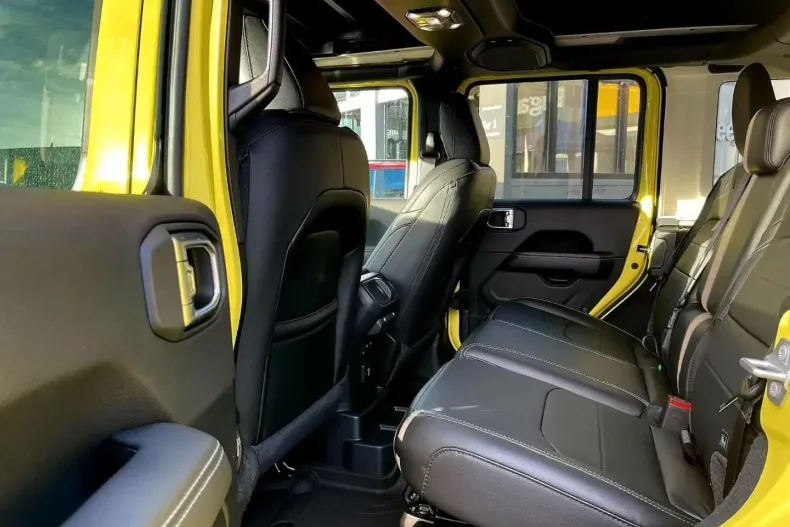 Jeep Wrangler din 2023 cu 30.000 km - oferta JEE113718 - foto 10