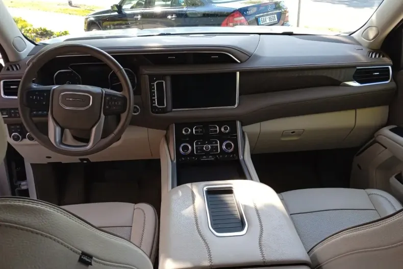 GMC Yukon din 2021 cu 62.000 km - oferta GMC113722 - foto 11