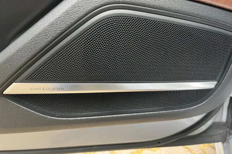 Audi A8 din 2020 cu 74.600 km - oferta AUD113723 - foto 9