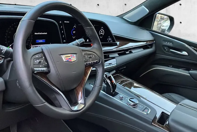 Cadillac Escalade din 2023 cu 12.900 km - oferta CAD113724 - foto 12