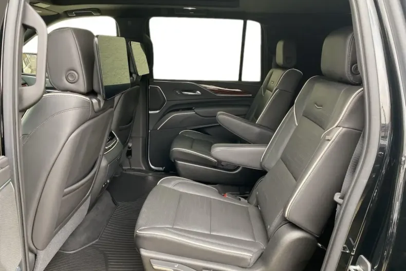 Cadillac Escalade din 2021 cu 42.352 km - oferta CAD113725 - foto 12