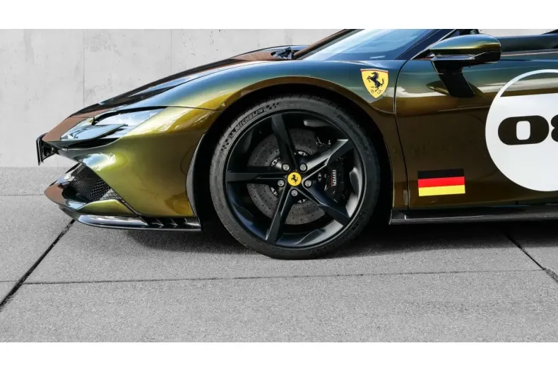 Ferrari SF90 din 2023 cu 7.050 km - oferta FER113727 - foto 10